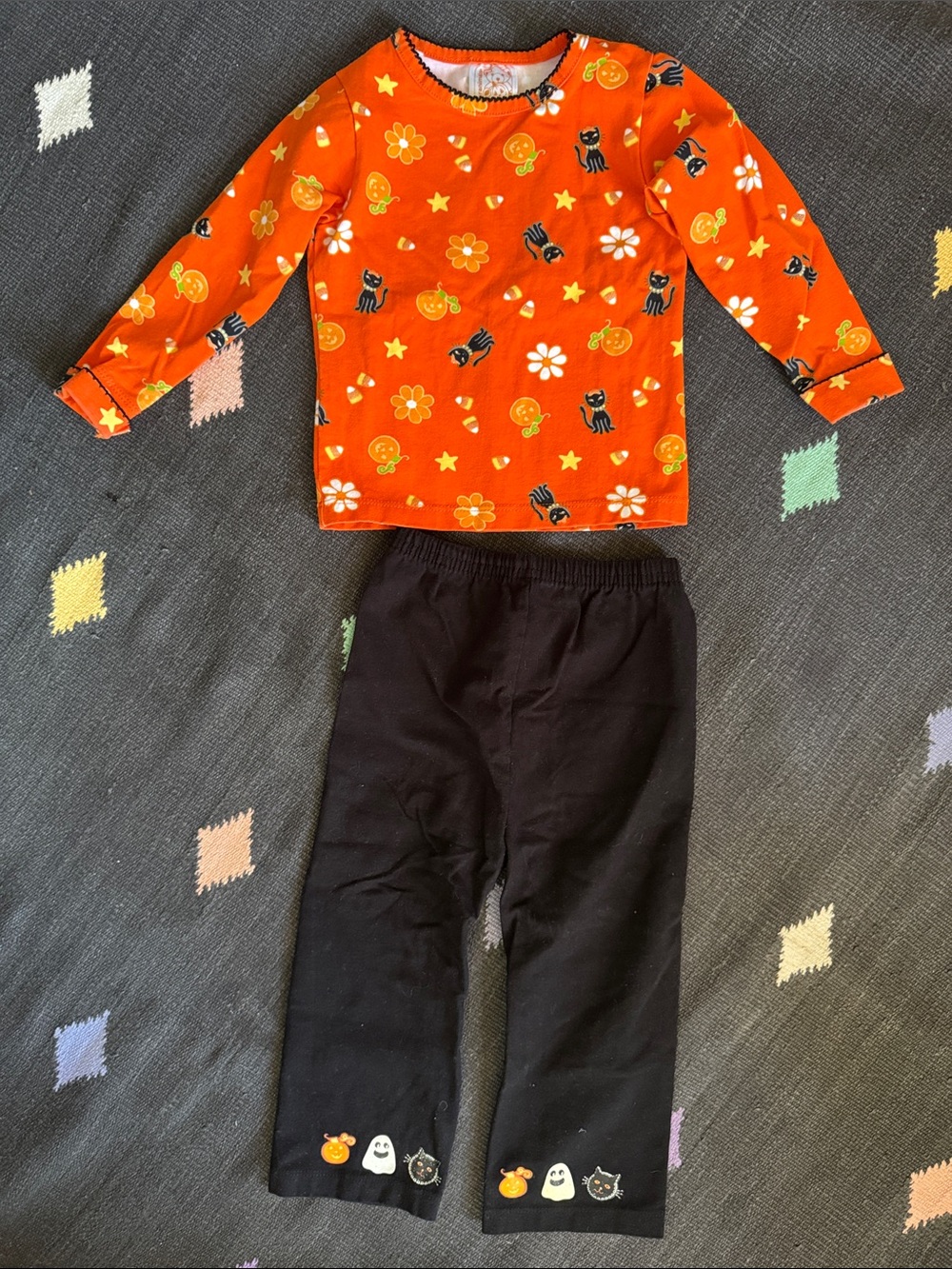 Girls’ Vintage Halloween Top and Pants Set